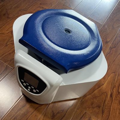 사용하기가 쉬운 연구소 병원 대학 4000rpm 저속도 원심분리기